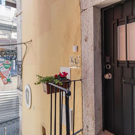 Studio In Alfama By Lucky Surface Lisboa Exterior foto